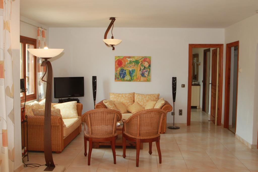 Chrisuli - Well Furnished Villa With Panoramic Views In Moraira Kamer foto